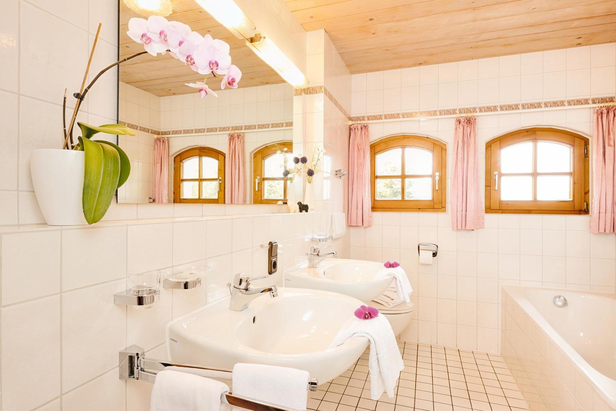 Hotel Ferienparadies Spielmannsau 3*